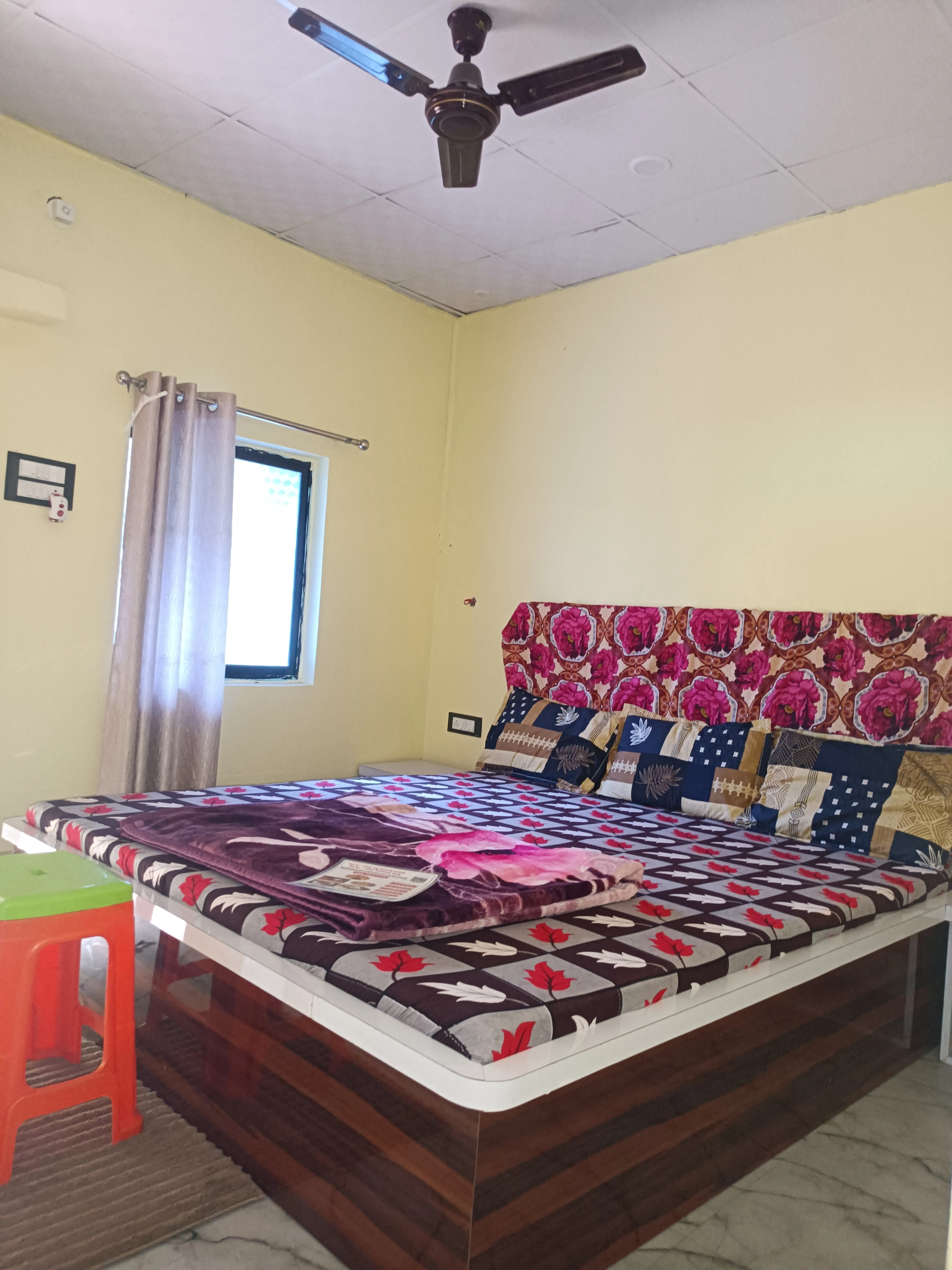 Family Room 2